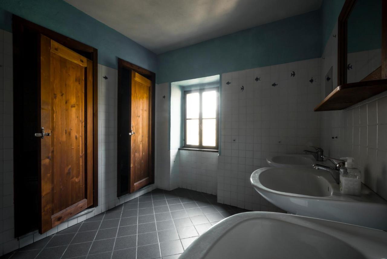 Ostello Podesteria Di Gombola - Arte E Territorio Polinago Buitenkant foto